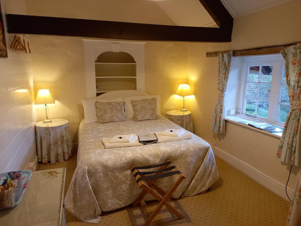 Villa Bickleigh Castle Tiverton  Zimmer foto